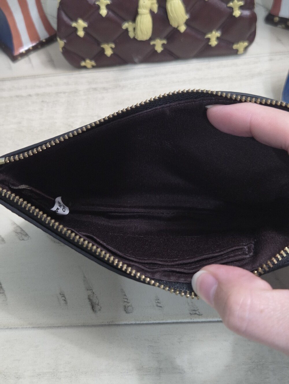 Coach Corner Zip Wristlet with Holiday Penguin Print – NWOT - Picture 10 of 13